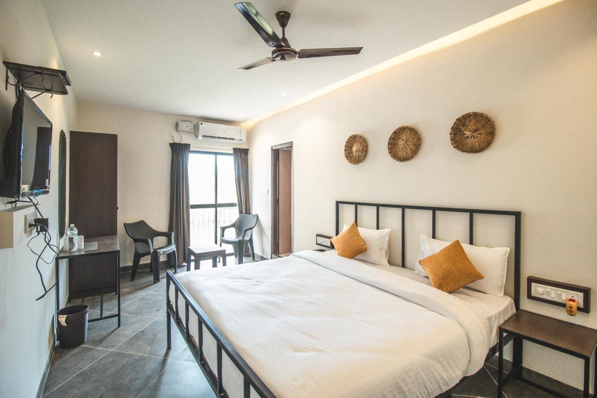 Hotel · Amber Rooms, Porvorim