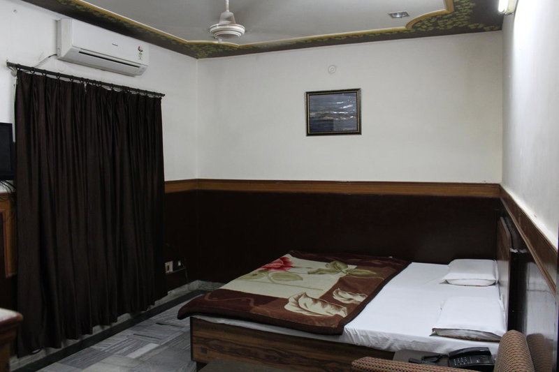 Hotel Ajay International, Agra, India