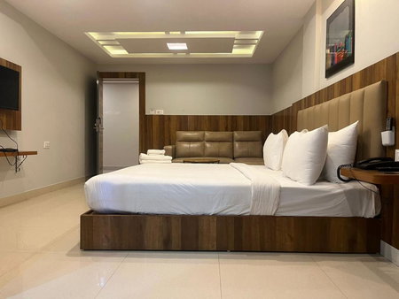 Hotel Avenue Suites Near International Airport Bangalore, Bangalore, India