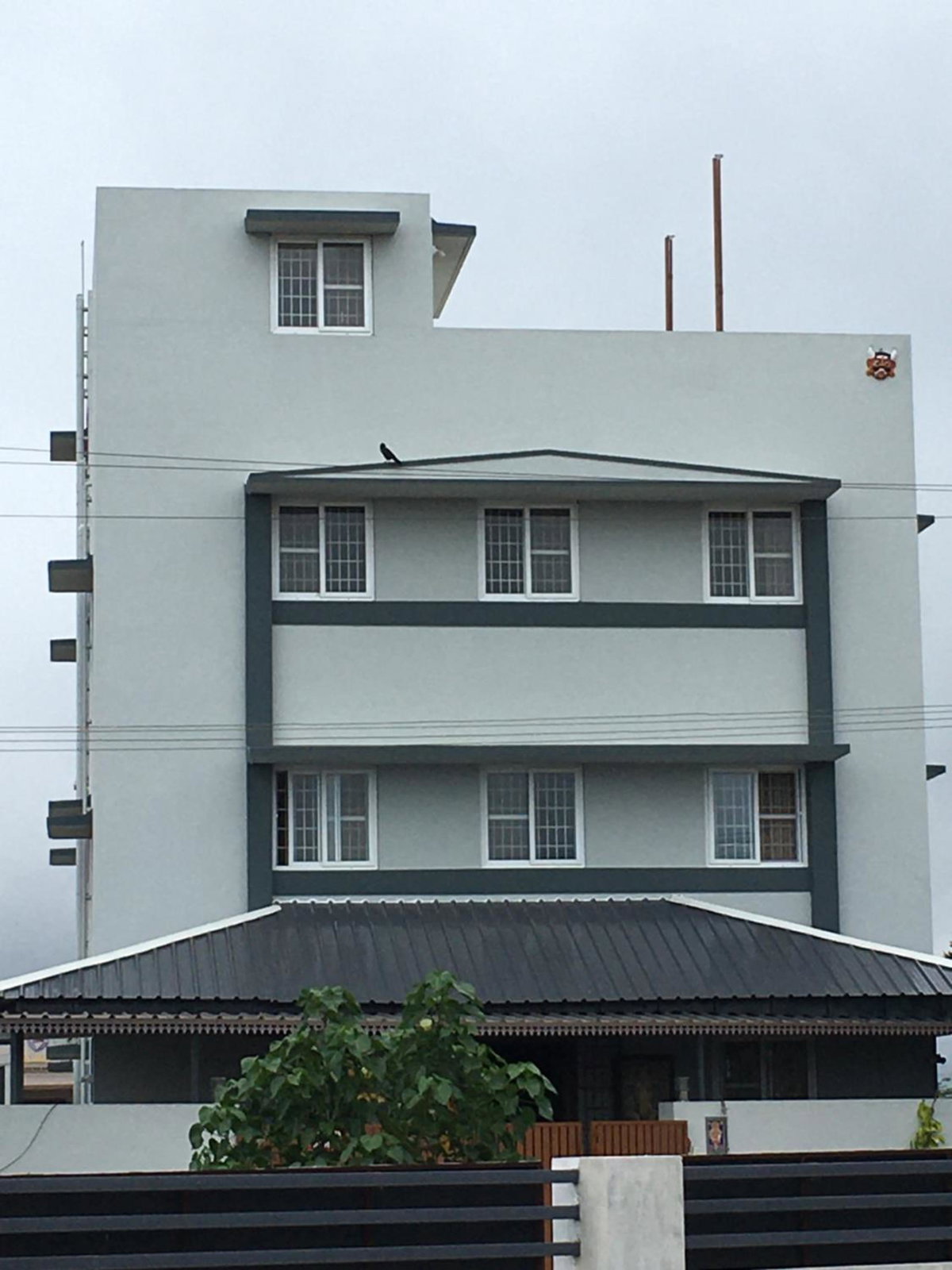 Shantham Service Apartments, Kinathukadavu, Coimbatore, India