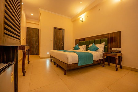 Hotel Rishikesh Grand by Kool Stays, Rishīkesh, India