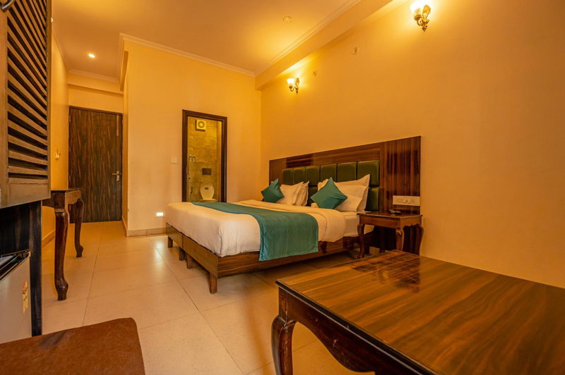 Hotel Rishikesh Grand by Kool Stays, Rishīkesh, India
