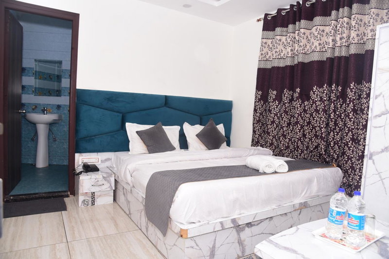 Hotel Elegance, Katra, Katra, India