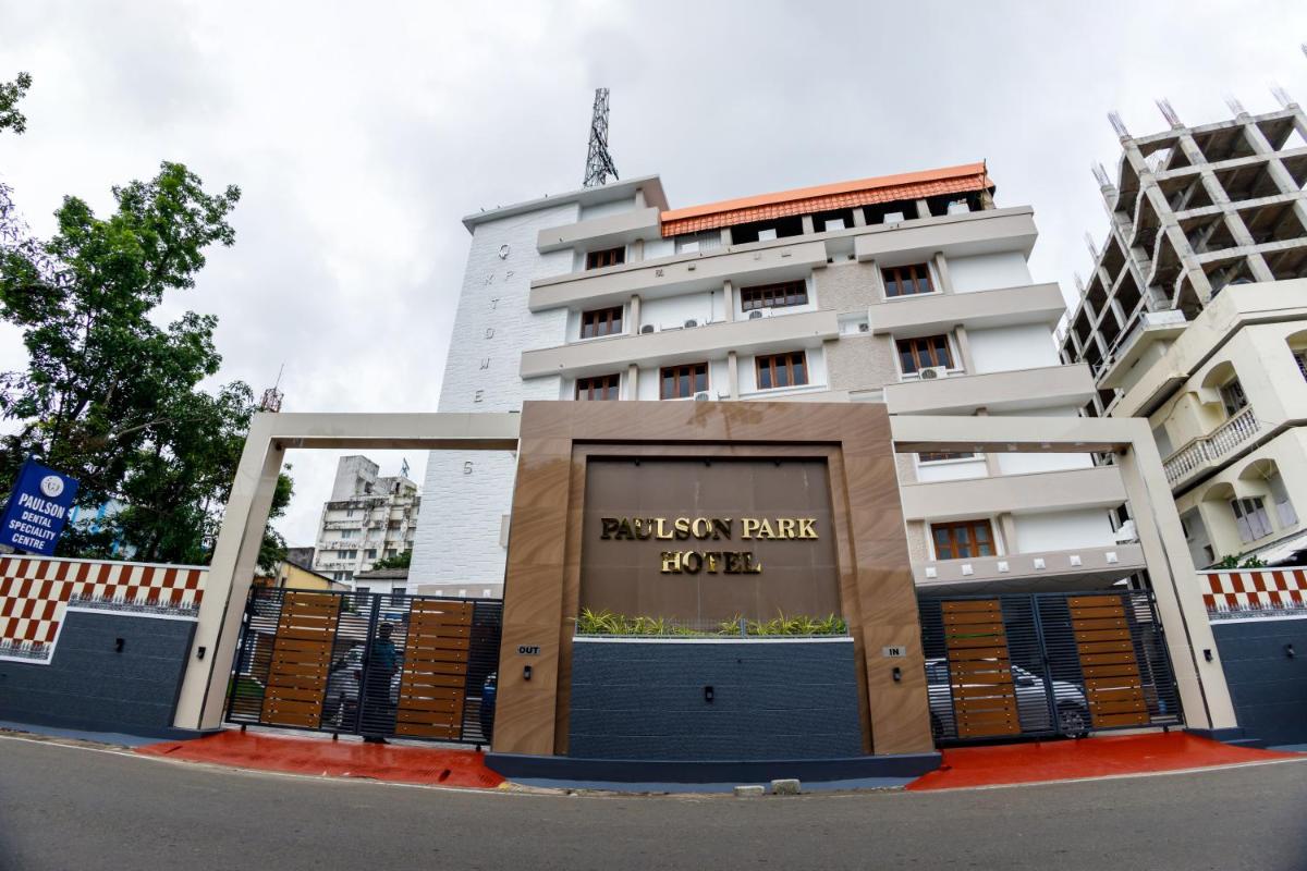 Hotel · Paulson Park, Ernakulam