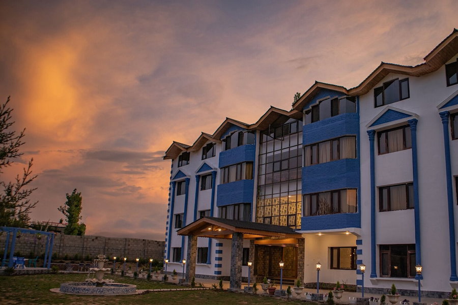 Kashmir Holiday Resort, Srinagar, India