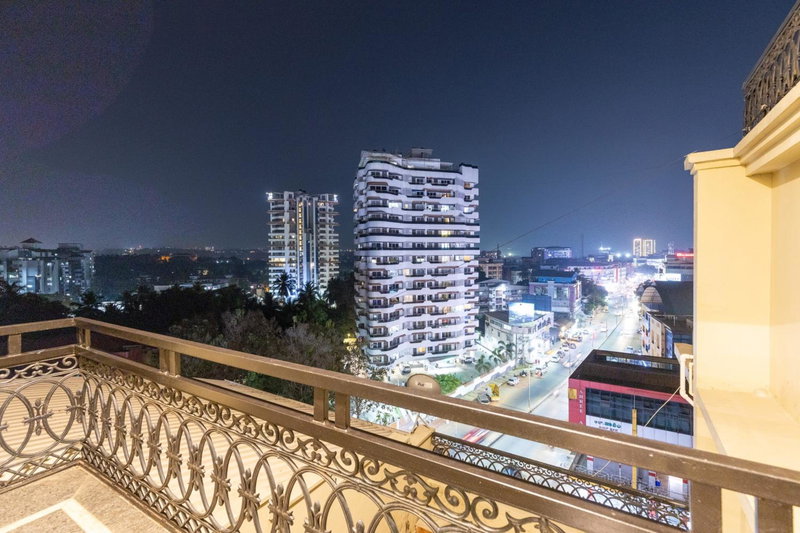 Hotel Paramount Suites & Service Apartments, Mangalore, India