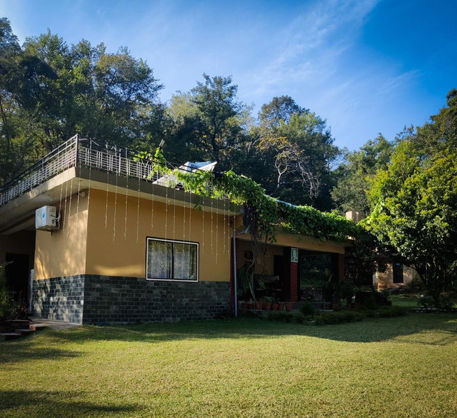 Raadballi Retreat, Kangra, India