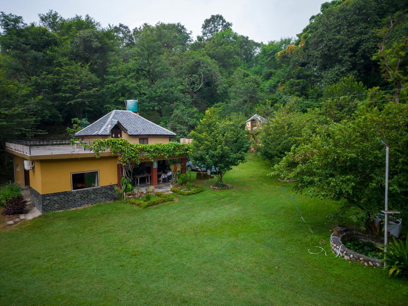 Raadballi Retreat, Kangra, India