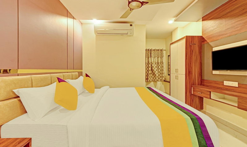 Itsy Hotels Sri Sai Grand Inn, Vijayawāda, India