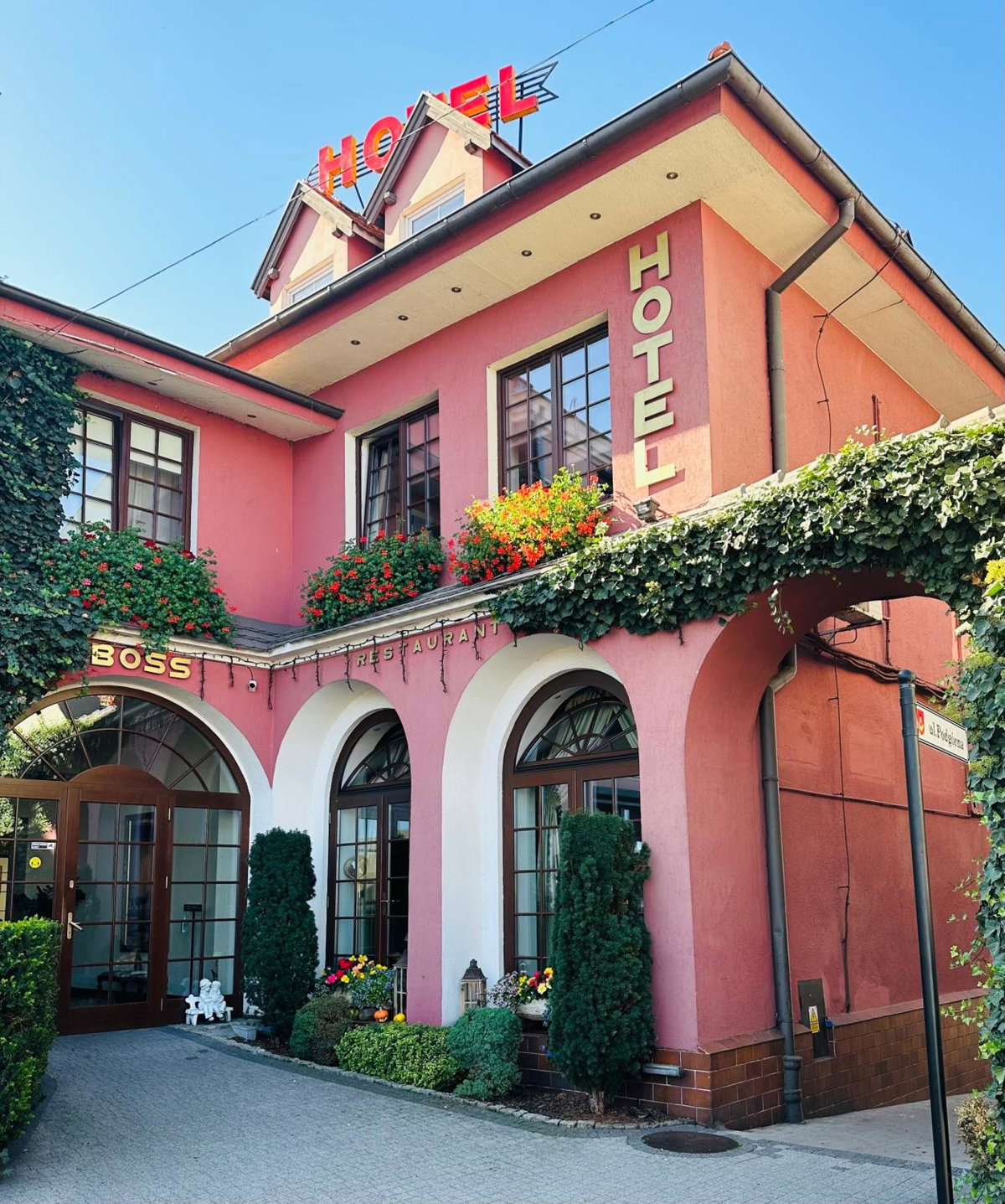 Hotel · Hotel Restaurant Boss, Miłosław