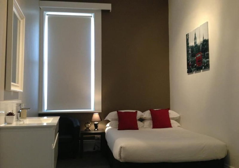 Centennial Inn on Bathurst, Launceston, Australia
