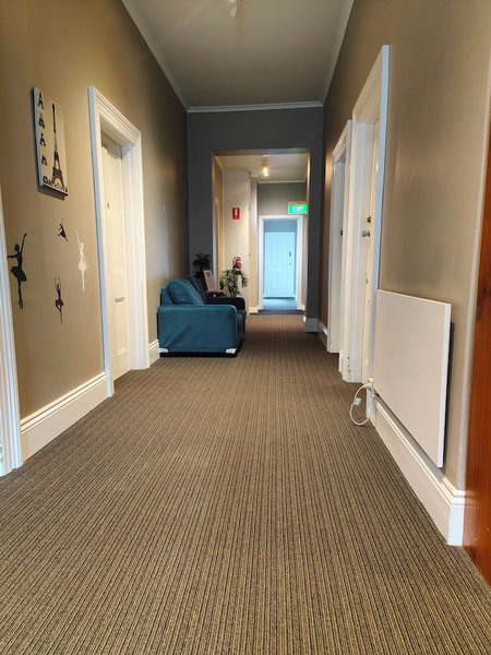 Centennial Inn on Bathurst, Launceston, Australia
