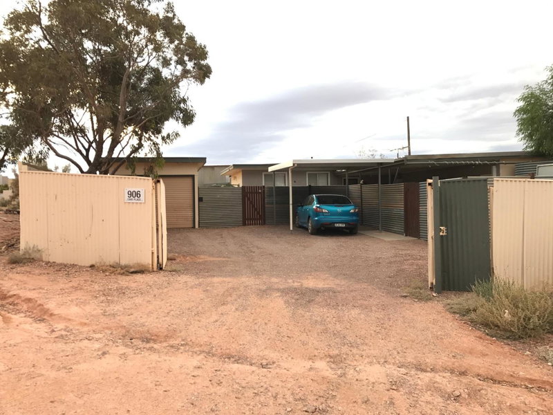 Cave Place Units, Coober Pedy, Australia