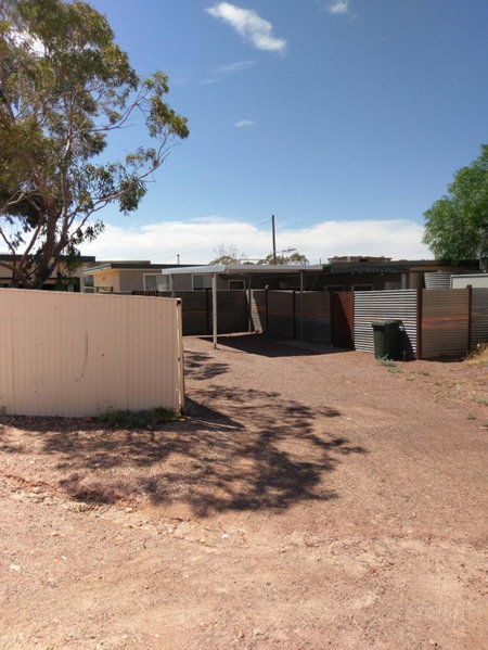 Cave Place Units, Coober Pedy, Australia