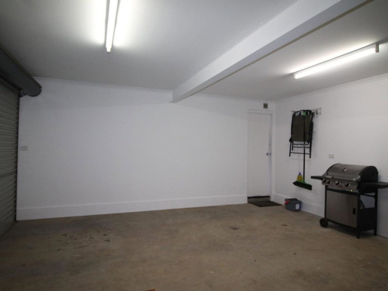 Silvertrees 5 - Central 3BR Townhouse l Lake Views l Spa l BBQ l WiFi, Jindabyne, Australia