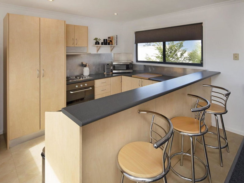 Silvertrees 5 - Central 3BR Townhouse l Lake Views l Spa l BBQ l WiFi, Jindabyne, Australia