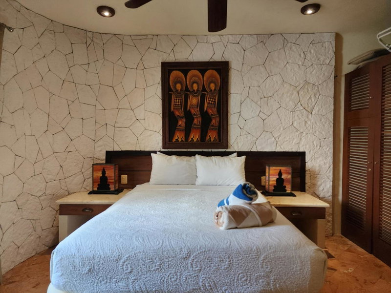 Luxury Villa steps to the beach & 5ta av, AMAZING, Playa del Carmen, Mexico