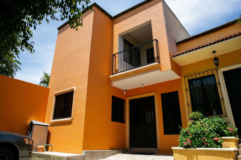 Comoda Casa Privada, Tequila, Mexico
