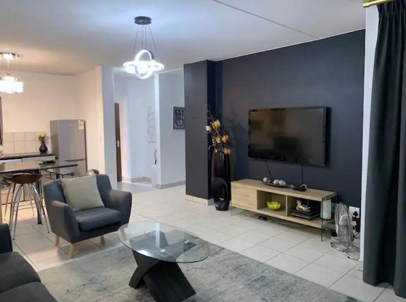 Lillys Quarter 1 - Newly Renovated!, Sandton, South Africa