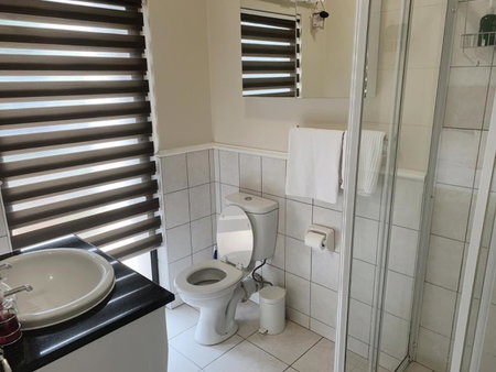 Lillys Quarter 1 - Newly Renovated!, Sandton, South Africa