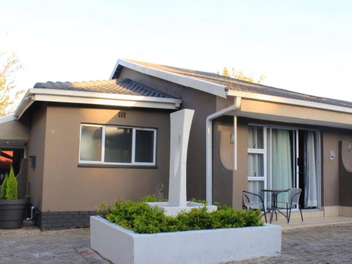 Comfort e Casa Lodge Near OR Tambo Airport, South Africa