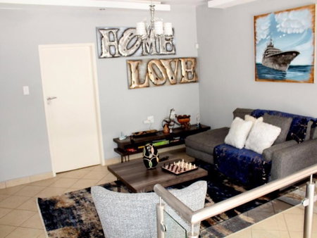 Comfort e Casa Lodge Near OR Tambo Airport, Kempton Park, South Africa