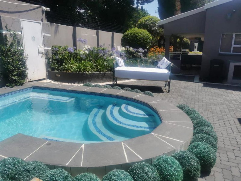 Comfort e Casa Lodge Near OR Tambo Airport, Kempton Park, South Africa