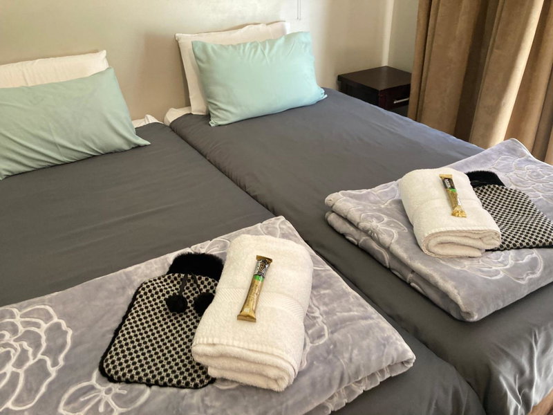 Unit 14 A-Block Bains Game Lodge, Bloemfontein, South Africa