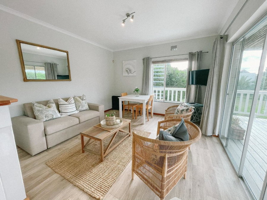 Leisure Isle Loft Apartment, Knysna, South Africa