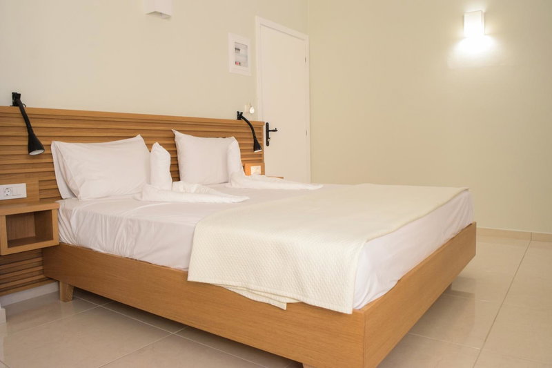 Mithos Premium Rooms, Agia Marina Nea Kydonias, Greece
