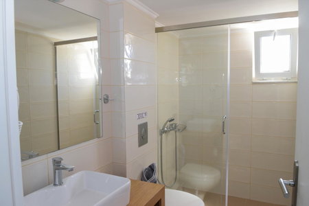 Mithos Premium Rooms, Agia Marina Nea Kydonias, Greece