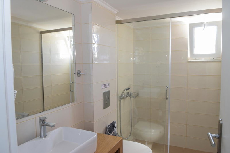 Mithos Premium Rooms, Agia Marina Nea Kydonias, Greece