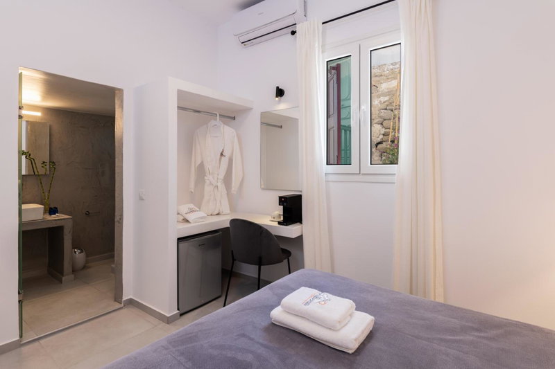 Sunset Paraportiani Rooms, Mýkonos City, Greece