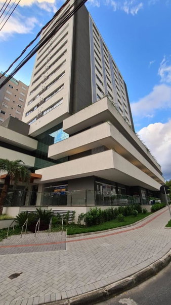 Conforto e sofisticação à 500m da Vila Germânica, Blumenau, Brazil