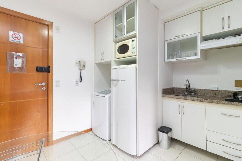 Apt facing Lake Paranoá - CLR314, Brasilia, Brazil