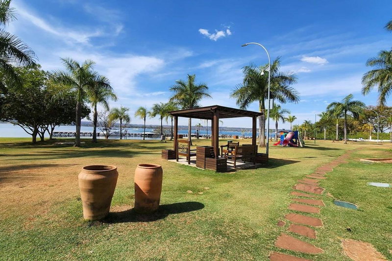 Apt facing Lake Paranoá - CLR314, Brasilia, Brazil