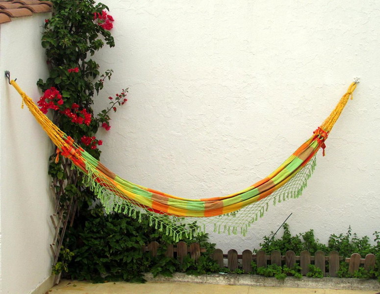 Go PT - Private challet with swimming pool and garden, Parede, Portugal