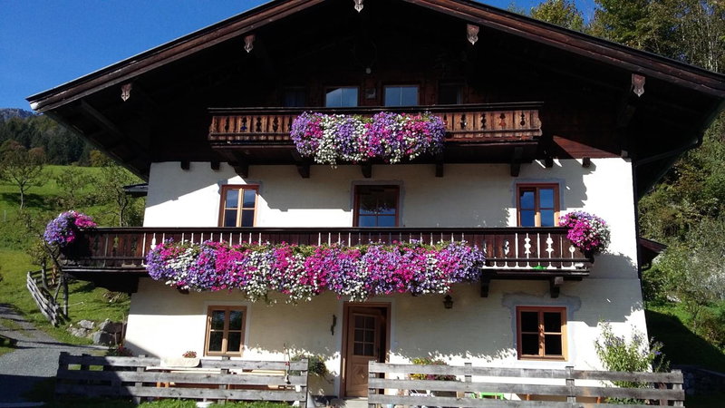 Ferienzimmer Brennerbauer, Lofer, Austria