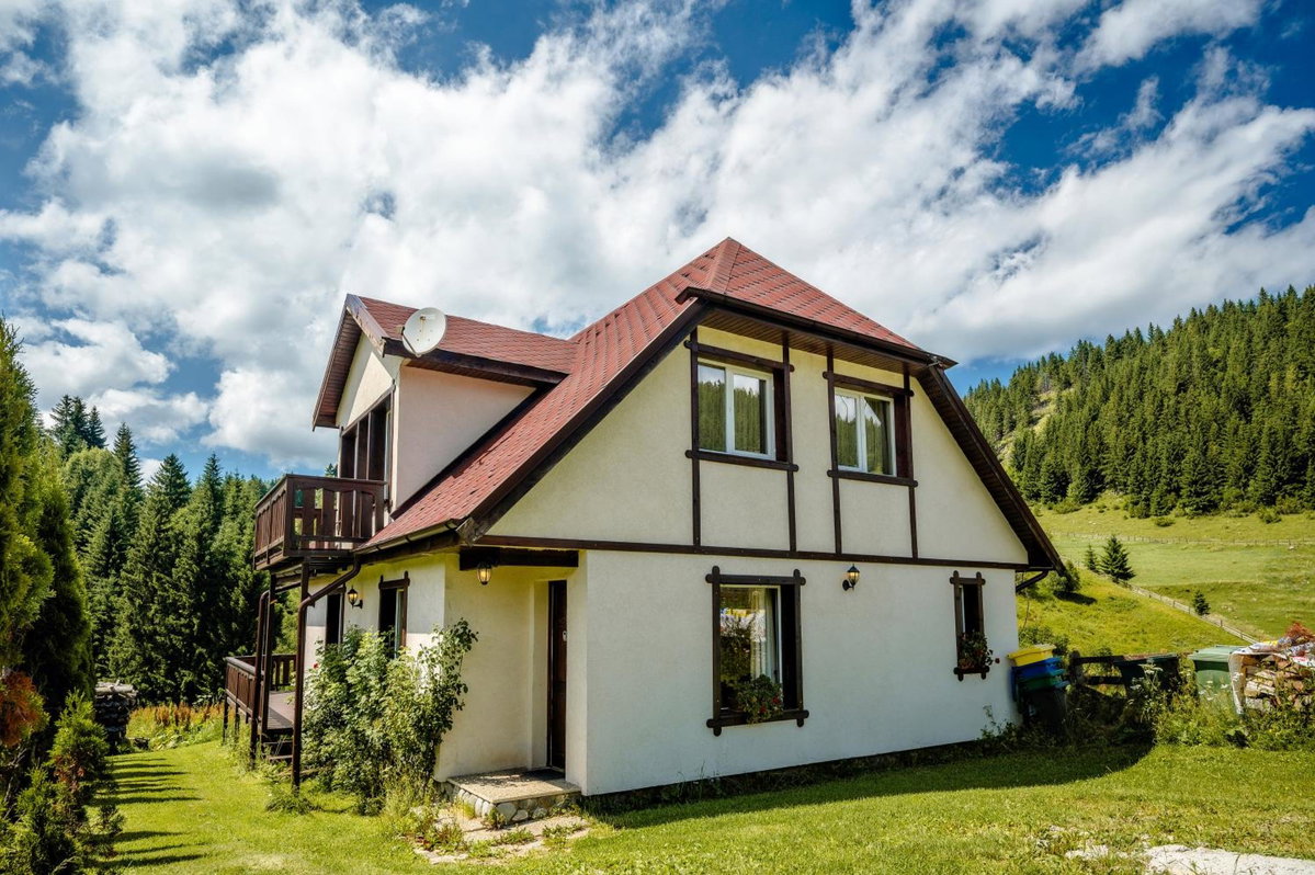 Cabana Mariuca Fundata, Romania