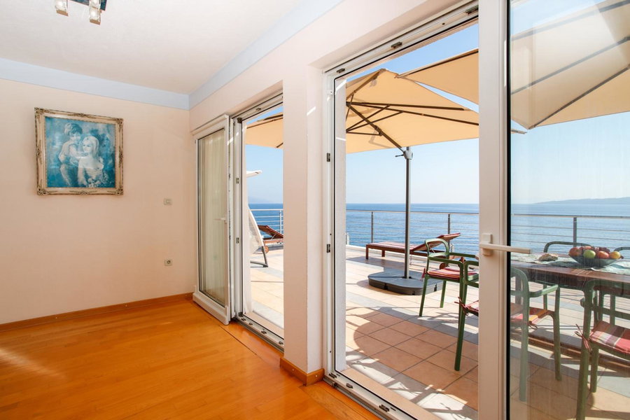 Villa Plaža, Zavala, Croatia