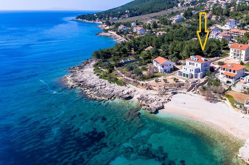Villa Plaža, Zavala, Croatia