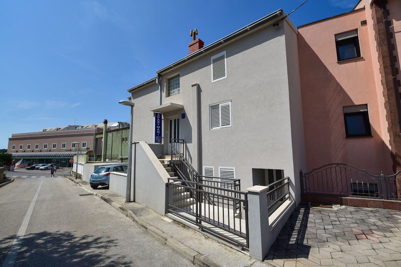 Apartments Bernarda, Makarska, Croatia