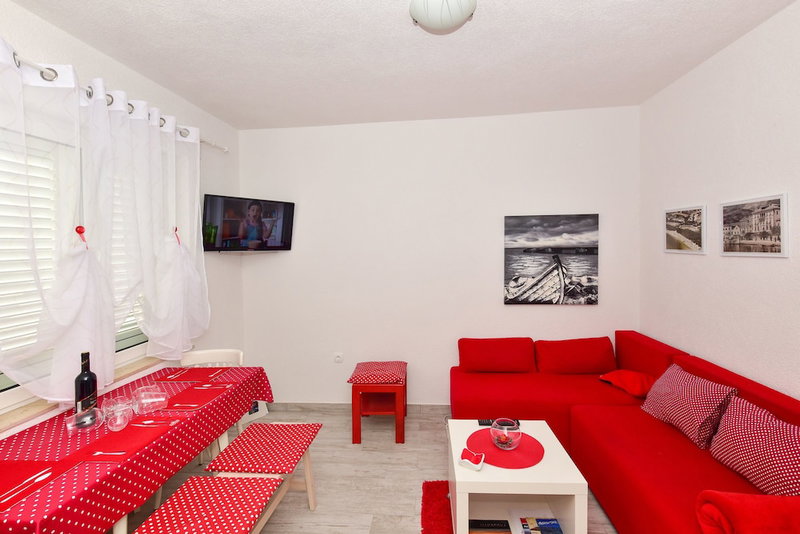 Apartments Bernarda, Makarska, Croatia