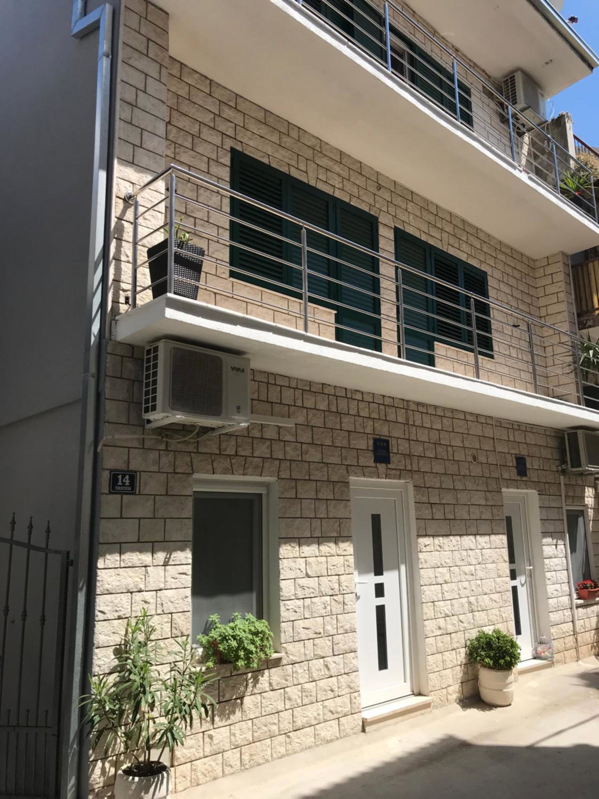 Studio Apartment Legcevic, Croatie