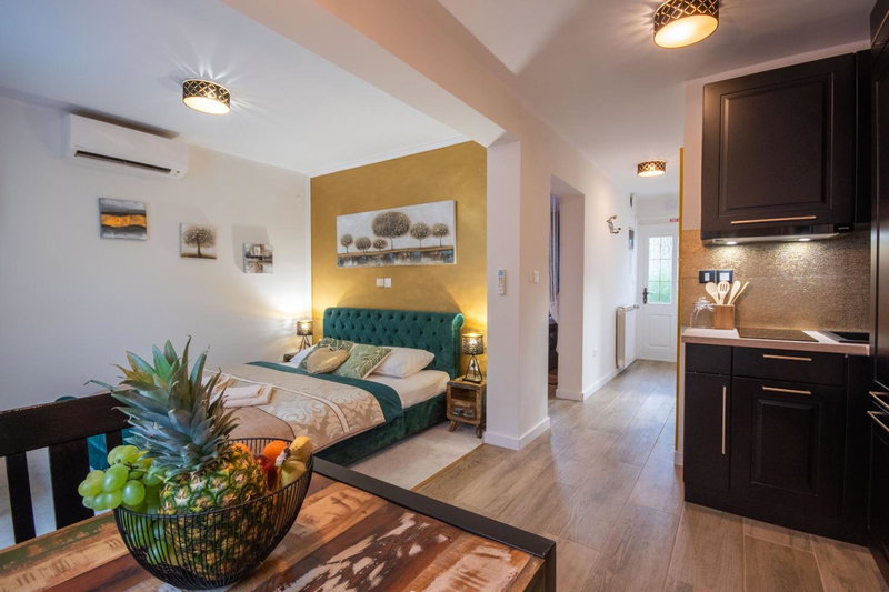 Wellness Studio D'Or - Exclusive NEW apartment With whirlpool, sauna, sunny terrace, private parking, Poreč, Croatia