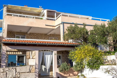Peaceful apartment with beautiful view, Hvar, Croatia