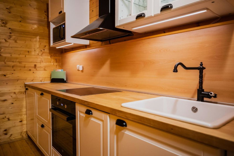 Apartment Mrežnička kuća, Duga Resa, Croatia