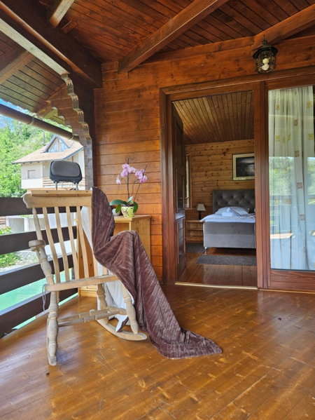 Apartment Mrežnička kuća, Duga Resa, Croatia