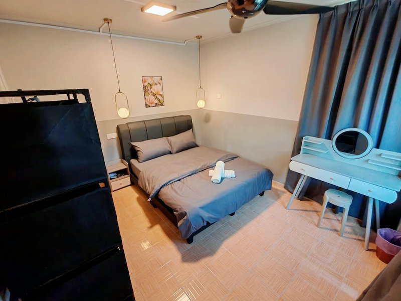 Comfy Tok Sira Home Kuantan 5 BR, Kuantan, Malaysia
