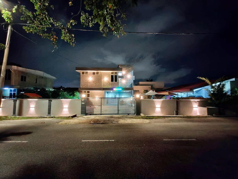 Comfy Tok Sira Home Kuantan 5 BR, Kuantan, Malaysia